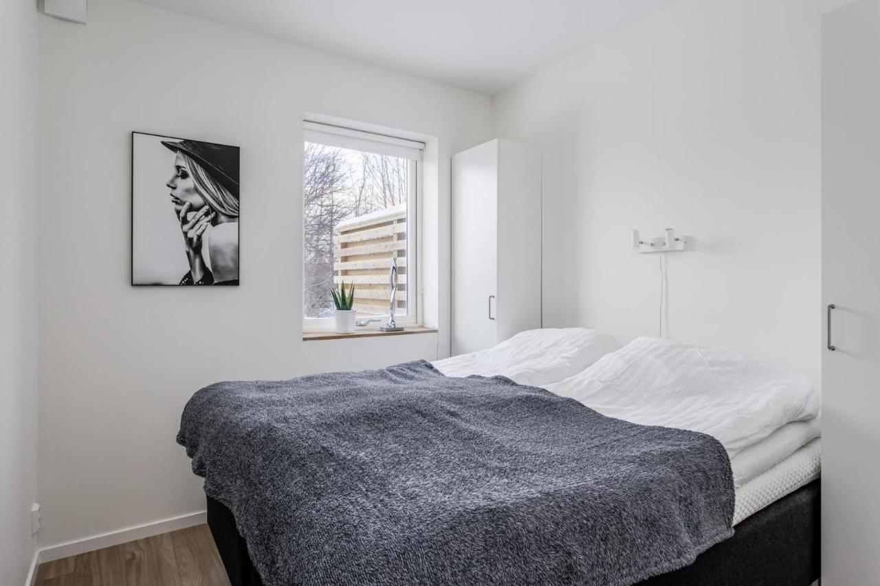 Areskutan Husa Laegenhet 1 Jarpen Esterno foto